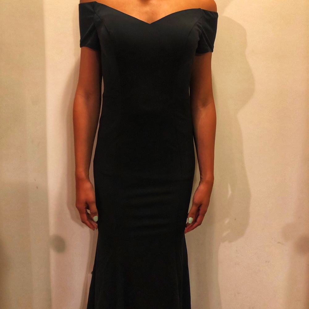 Ashley Opoku Black Sweetheart Gown - Picture 4 of 6